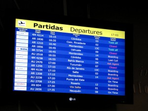 Aeroparque Jorge Newbery - Panel de informacion de vuelos