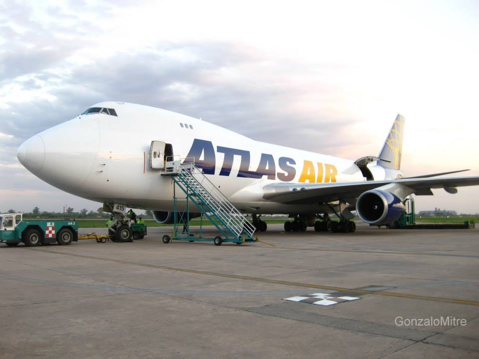 Boeing 747-47UF N415MC de Atlas Air en Tucumán en octubre de 2013 (Foto: Gonzalo Mitre)