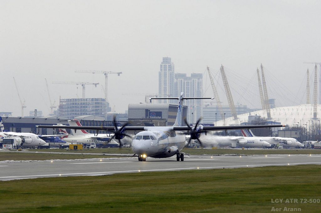 London City Airport - Aeronave