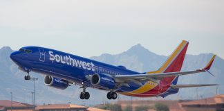 Southwest Airlines - Boeing 737-800