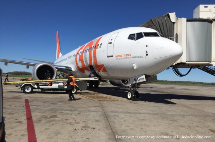 737 MAX 8 Ezeiza