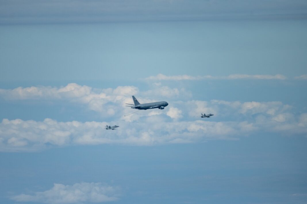 KC-46A Pegasus EF-18 EdA