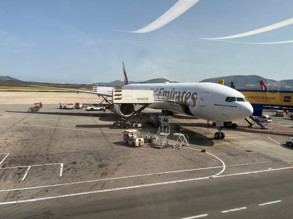 A6-ECS Emirates Airline Boeing 777-300ER Atenas/Athens Airport (ATH)