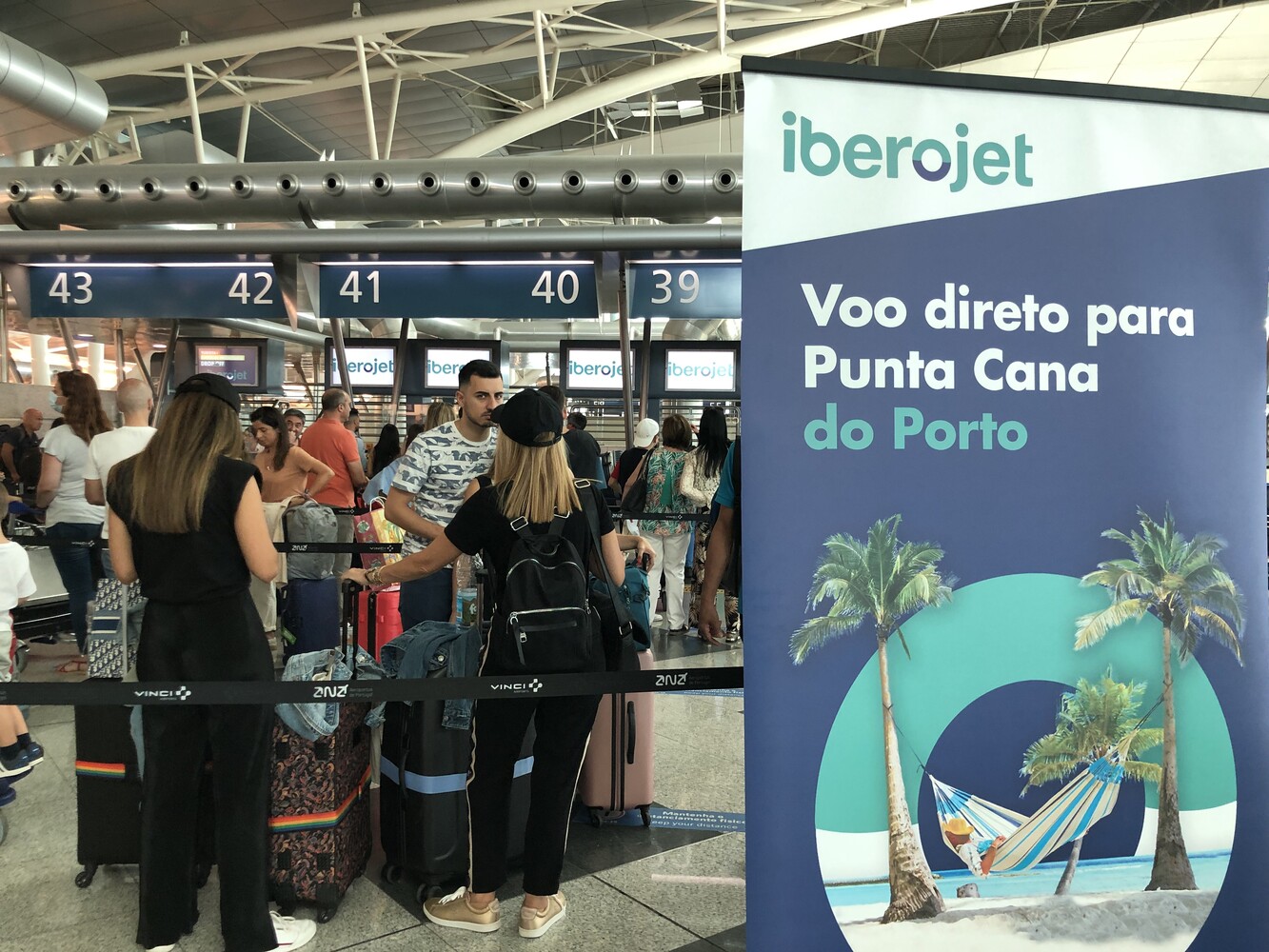 Iberojet inaugural de Oporto