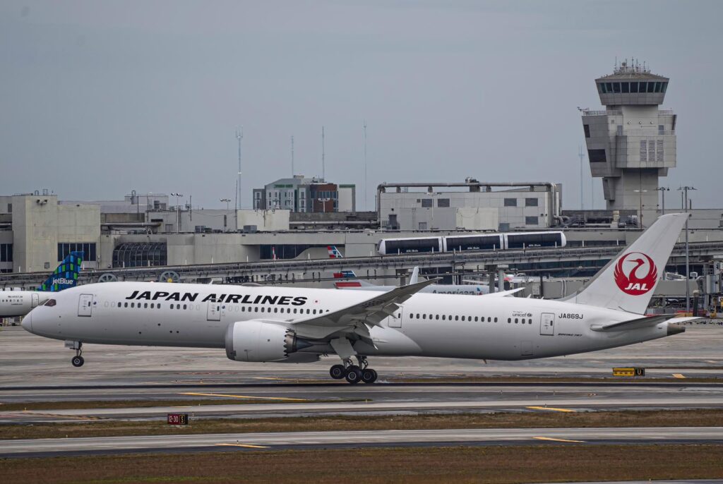 Boeing 787-9 Dreamliner Miami