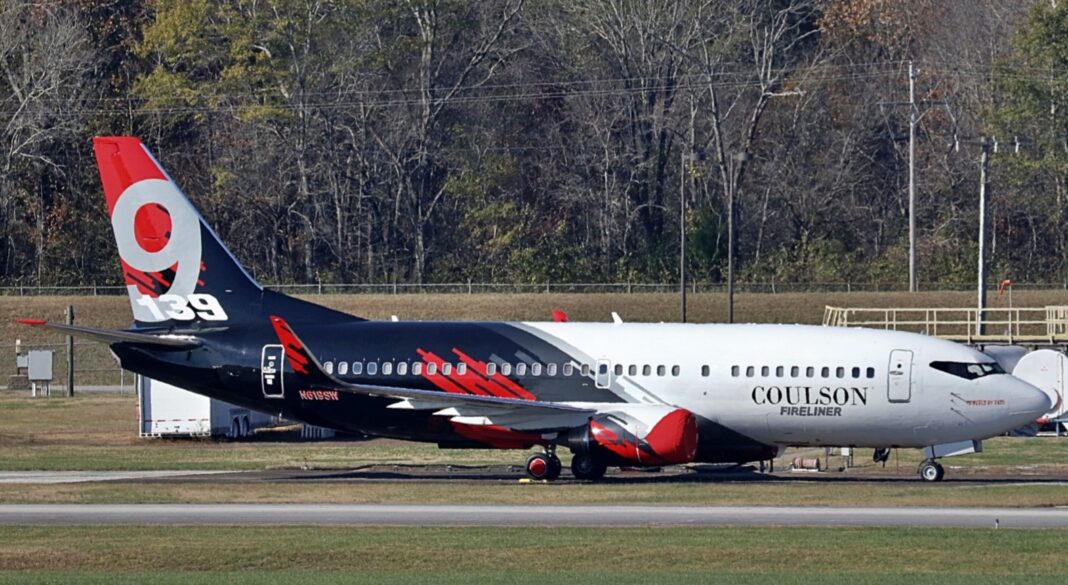 Boeing 737 Coulson Aviation