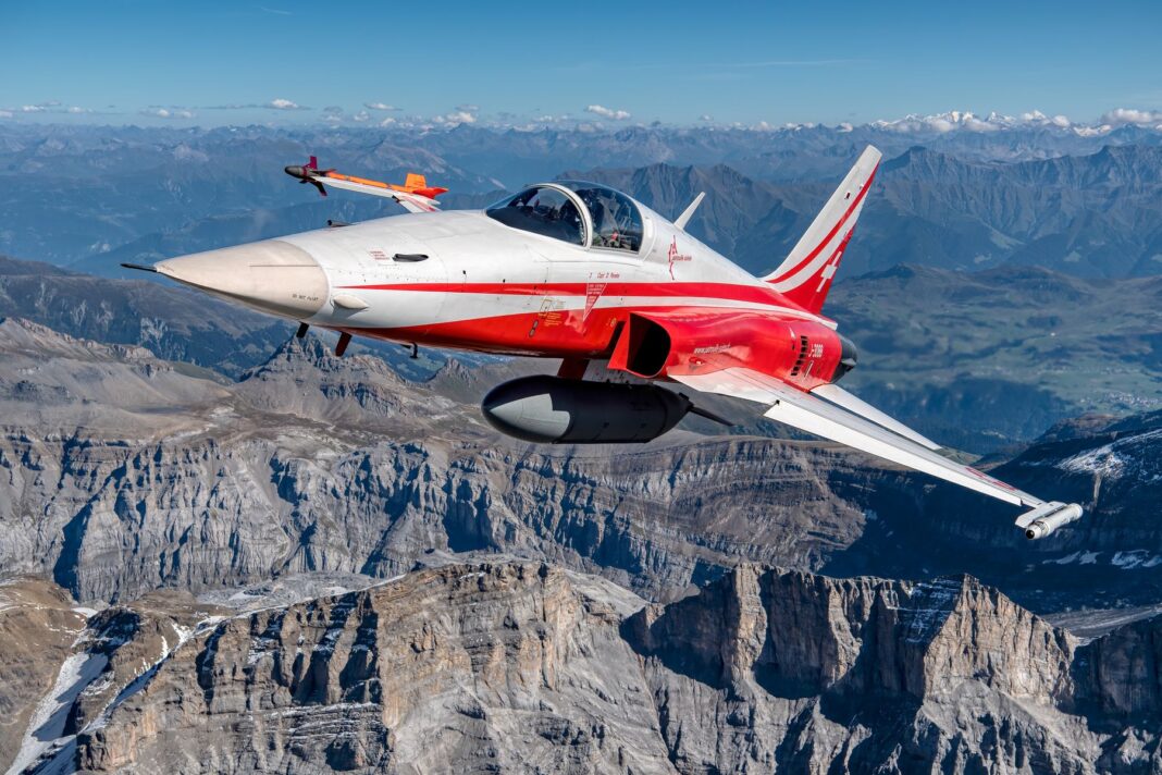 F-5 Patrouille Suisse