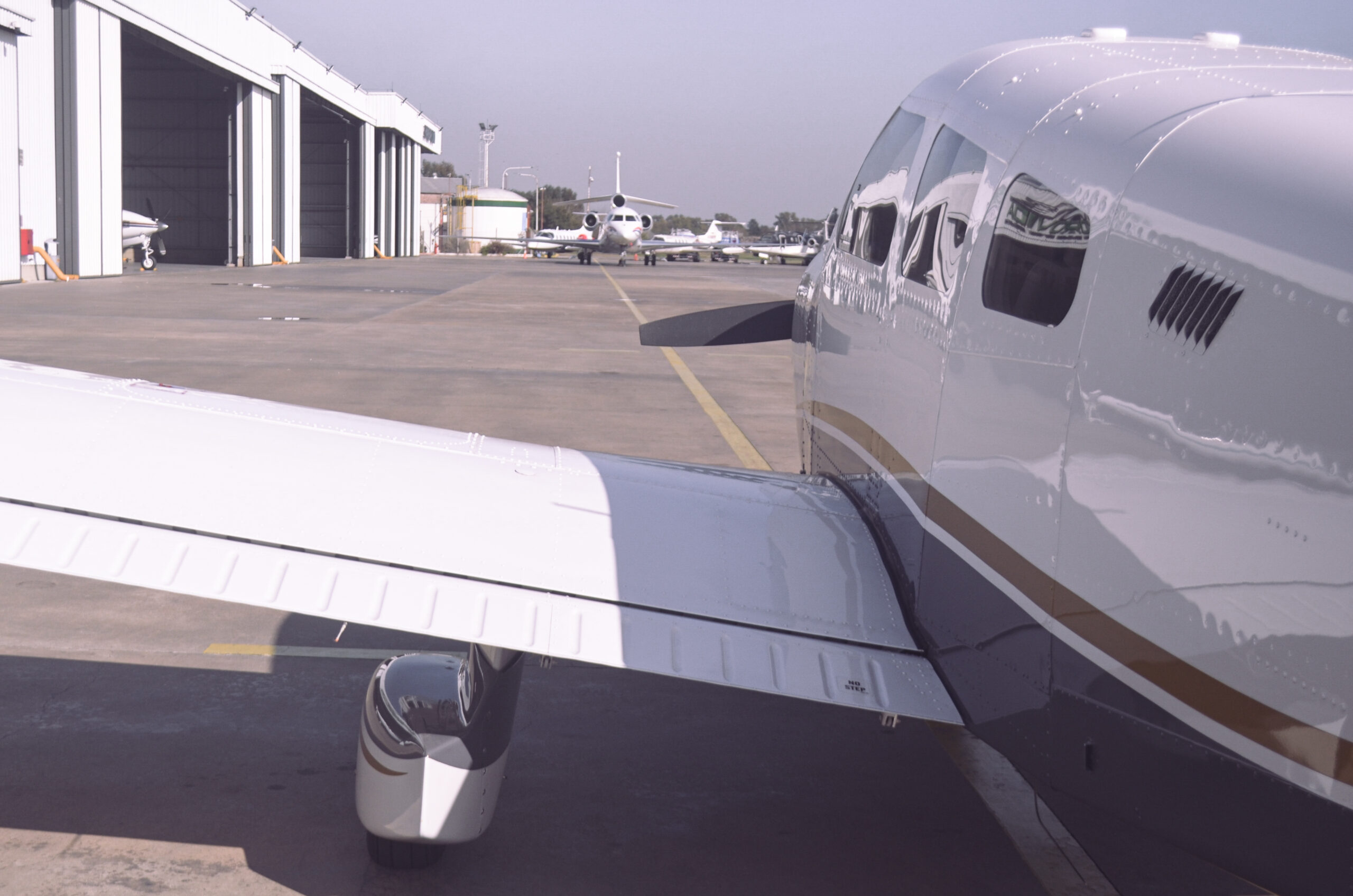 Piper Archer LX. Hangar Uno.