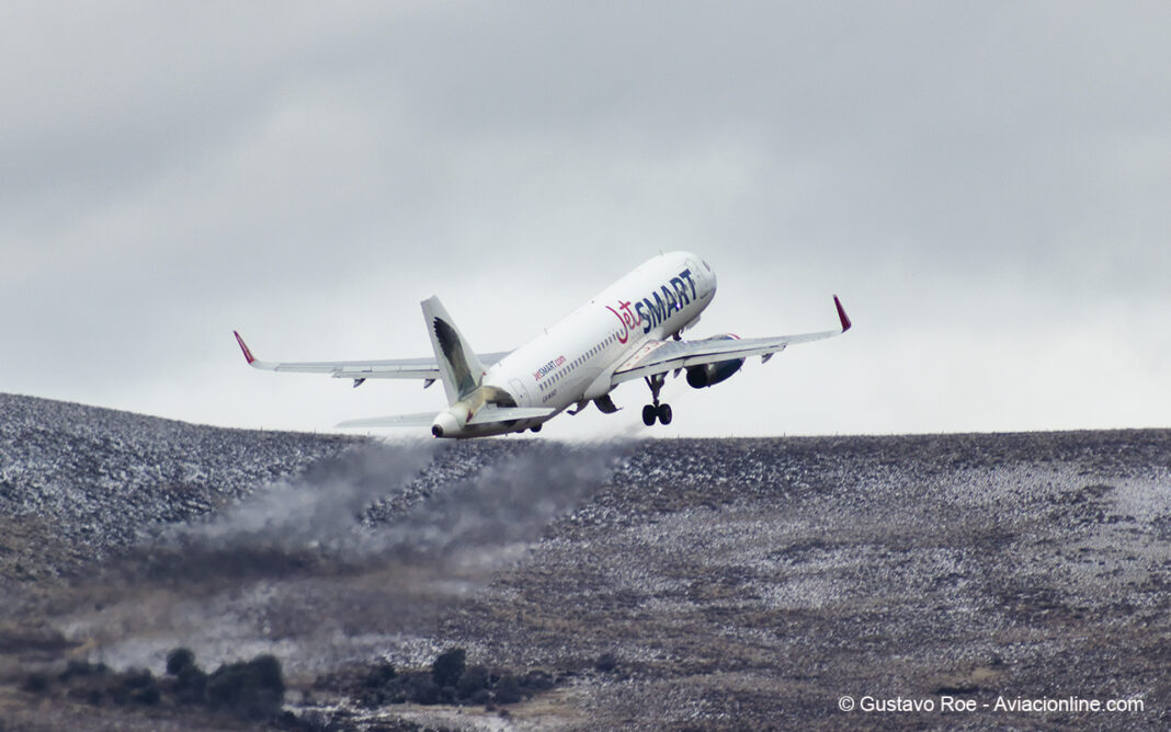 Airbus A320-232 JetSMART Argentina - Chapelco