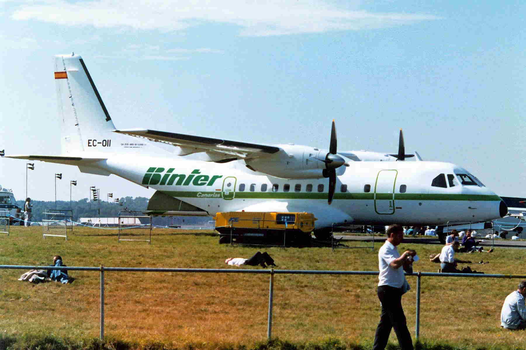 CASA CN-235 Binter Canarias (Foto: Ken Fielding/Wikipedia)