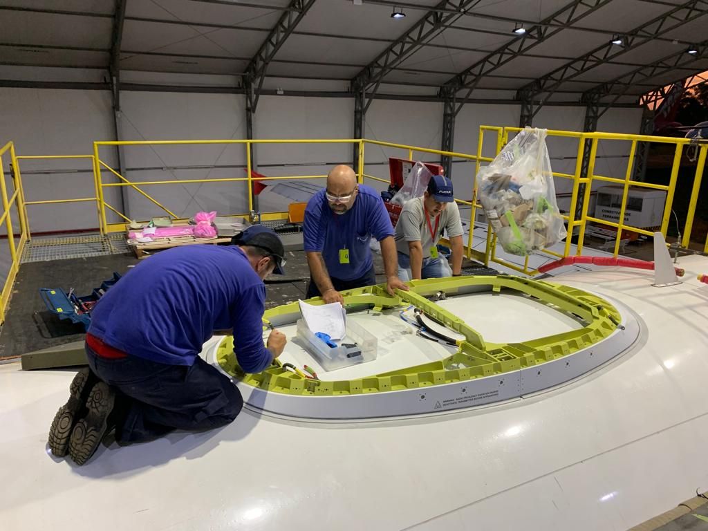 Instalación de antenas Wi-Fi en aviones de LATAM Airlines